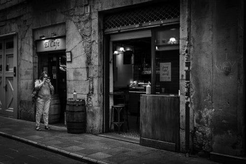 El café que guarda la piedra