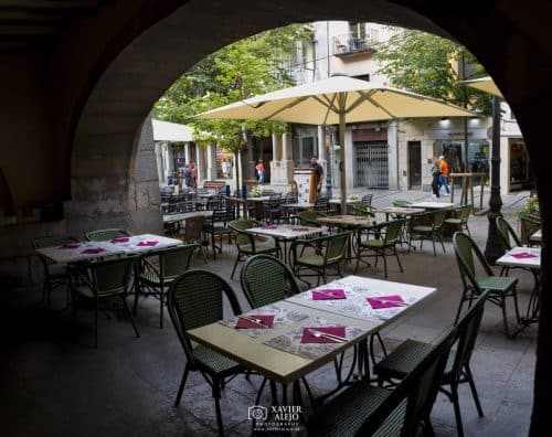 Mesa puesta, ciudad abierta